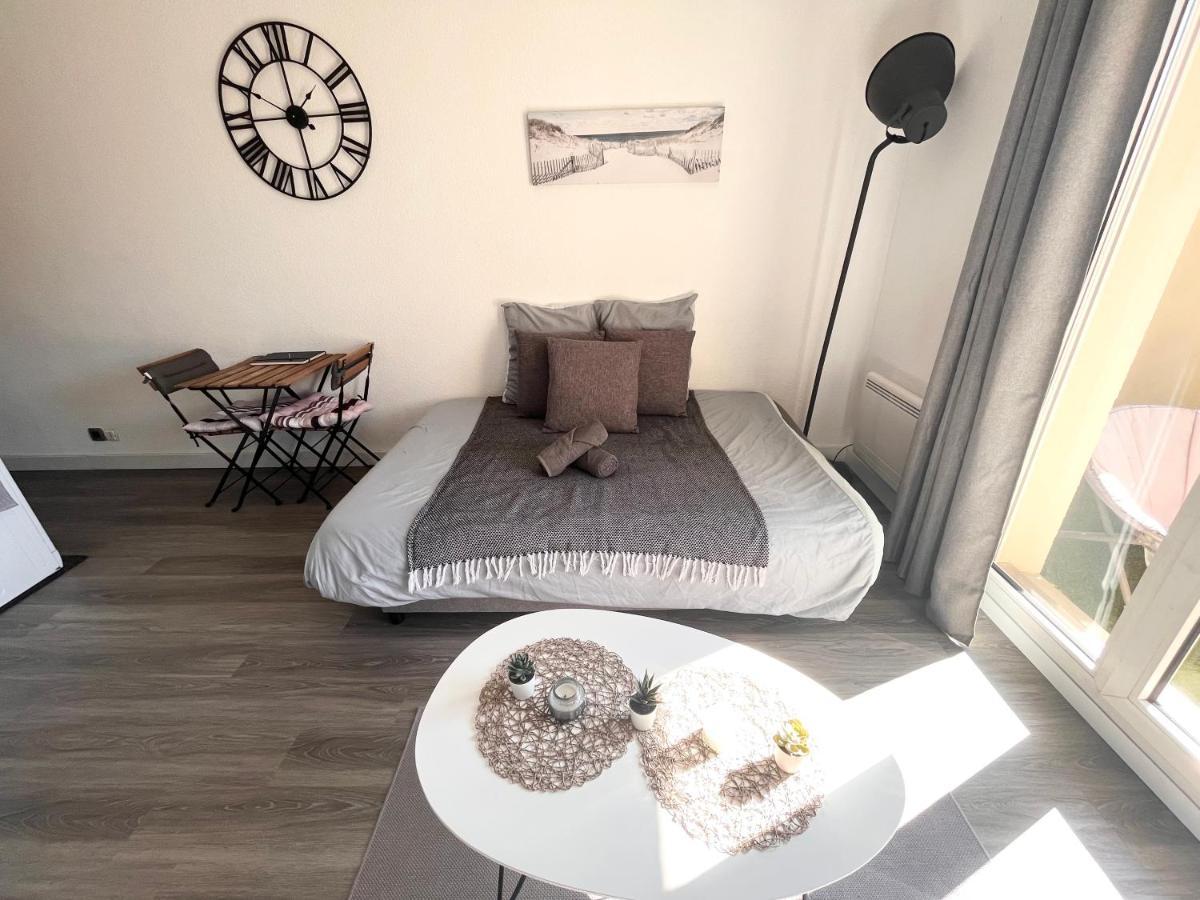 Charmant Studio Apartment *